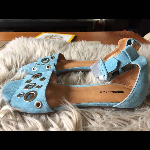 Light blue sandals - Picture 3 of 4